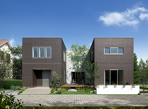 i-smart外観　出典：一条工務店公式